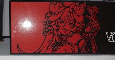 Gamersupps VCard Rising Stars Playmat - Sinder Edition